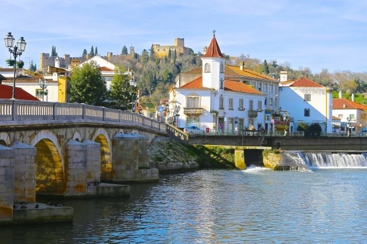 Tomar & Coimbra Private Tour from Lisbon — Templars & Heritage — Centro